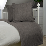 Carica l&#39;immagine nel visualizzatore di Gallery, McAlister Textiles Capri Charcoal Bed Runners Throws and Runners 
