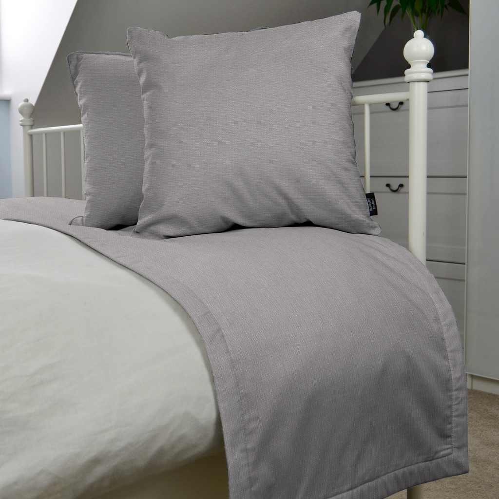 McAlister Textiles Roma Light Grey Bed Runners Throws and Runners 