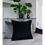 Carica l&#39;immagine nel visualizzatore di Gallery, McAlister Textiles Matt Black Piped Velvet Cushion Cushions and Covers 
